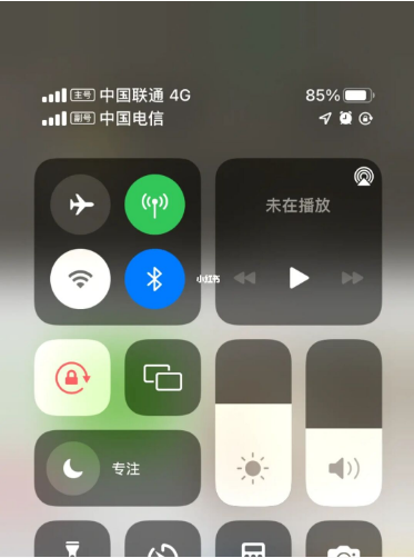 城北苹果手机维修分享iPhone双卡信号解决办法 