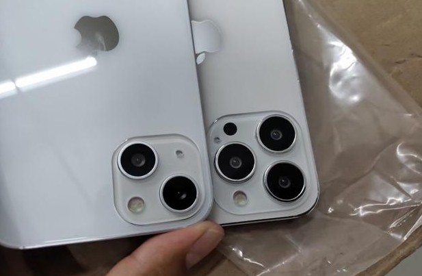 城北苹果手机维修分享iPhone 13‌机模长什么样 